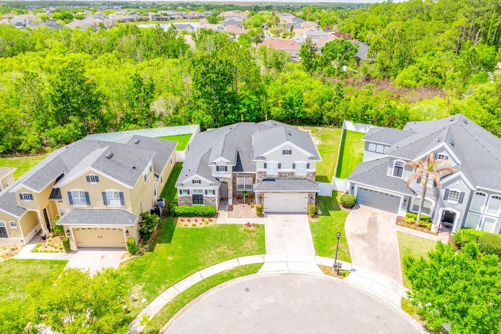 Image 40 of 43 For 318 Tudor Spring Court