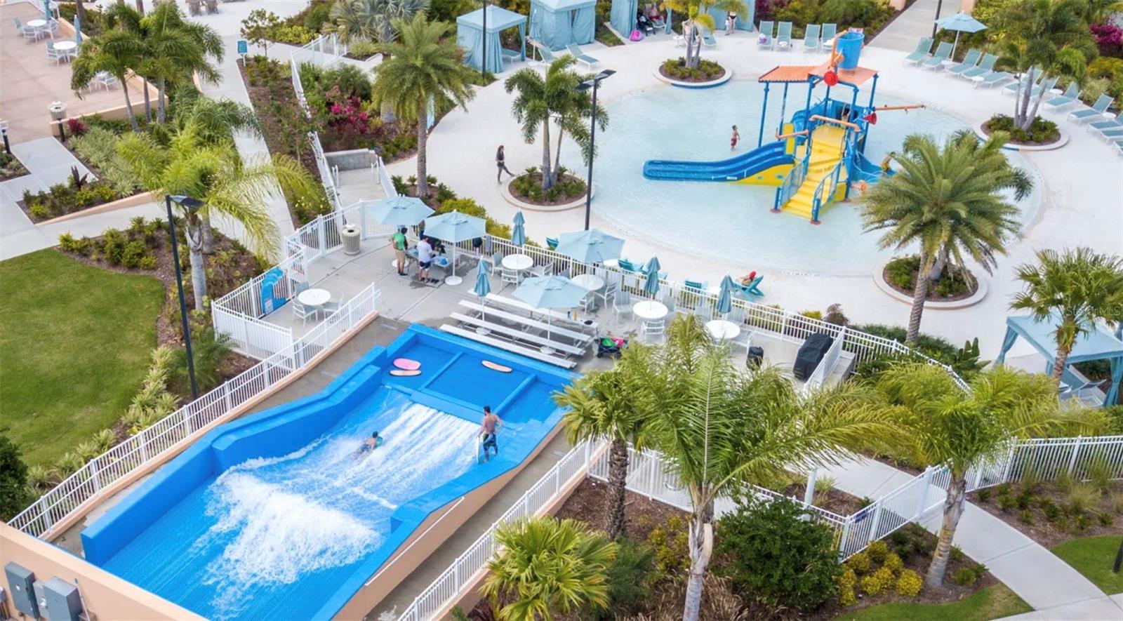 Listing photo id 37 for 1555 Carey Palm Circle