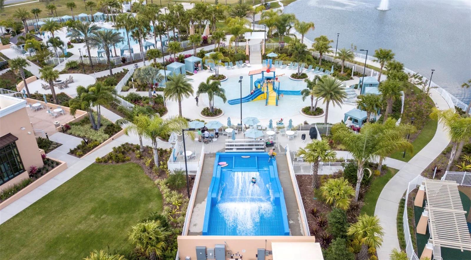 Listing photo id 38 for 1555 Carey Palm Circle