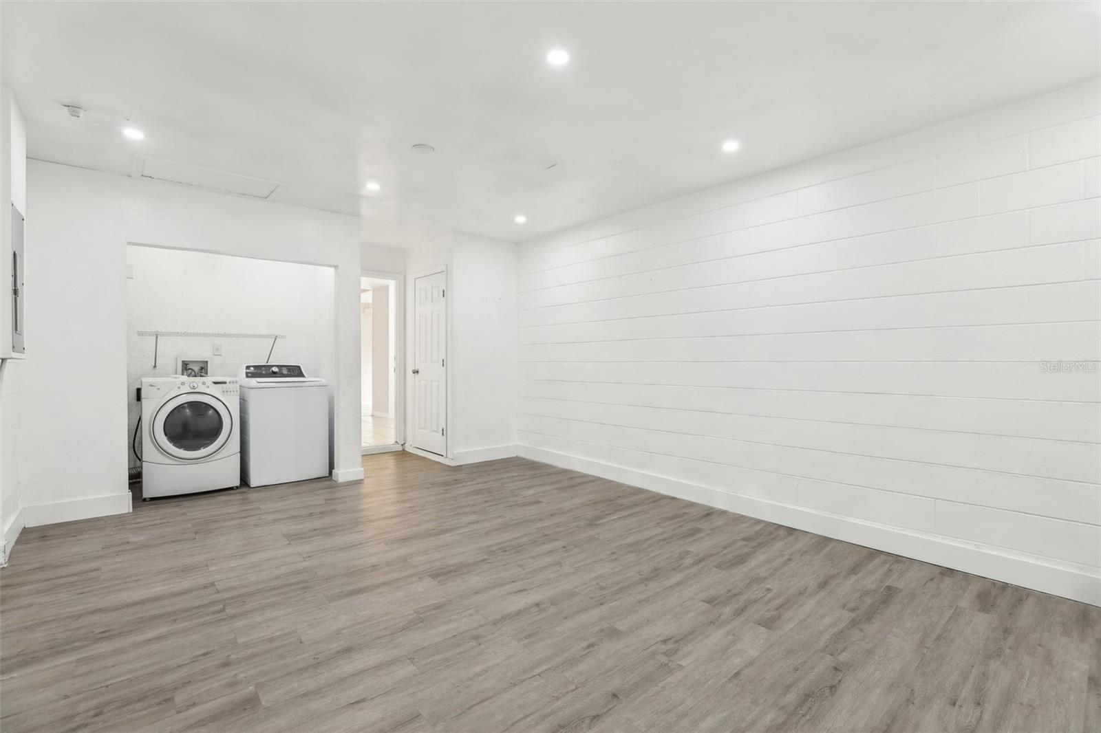 Image 14 of 54 For 118 Pinewood Circle