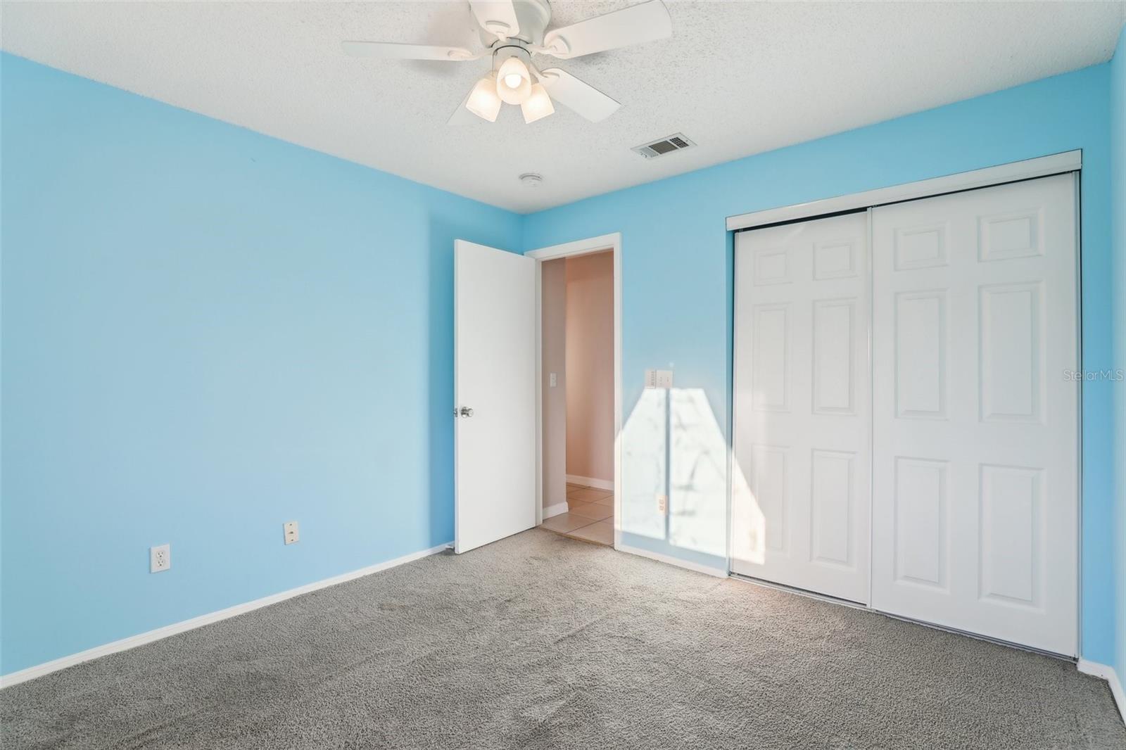 Image 19 of 54 For 118 Pinewood Circle