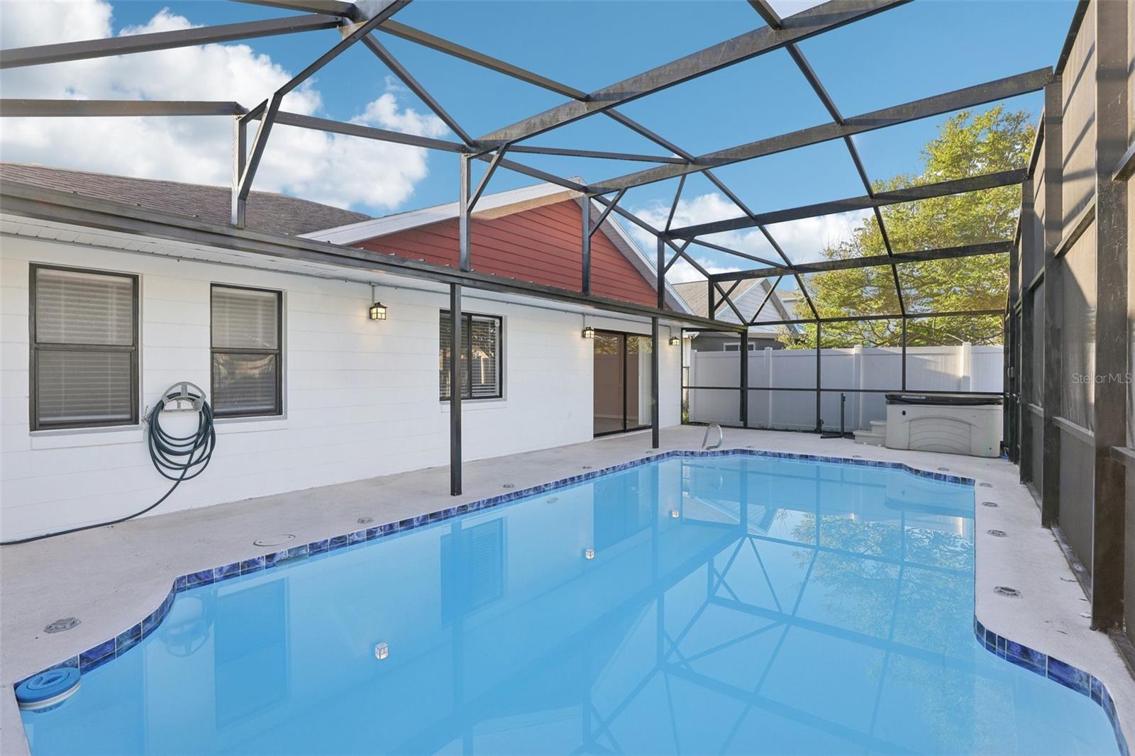 Image 31 of 54 For 118 Pinewood Circle