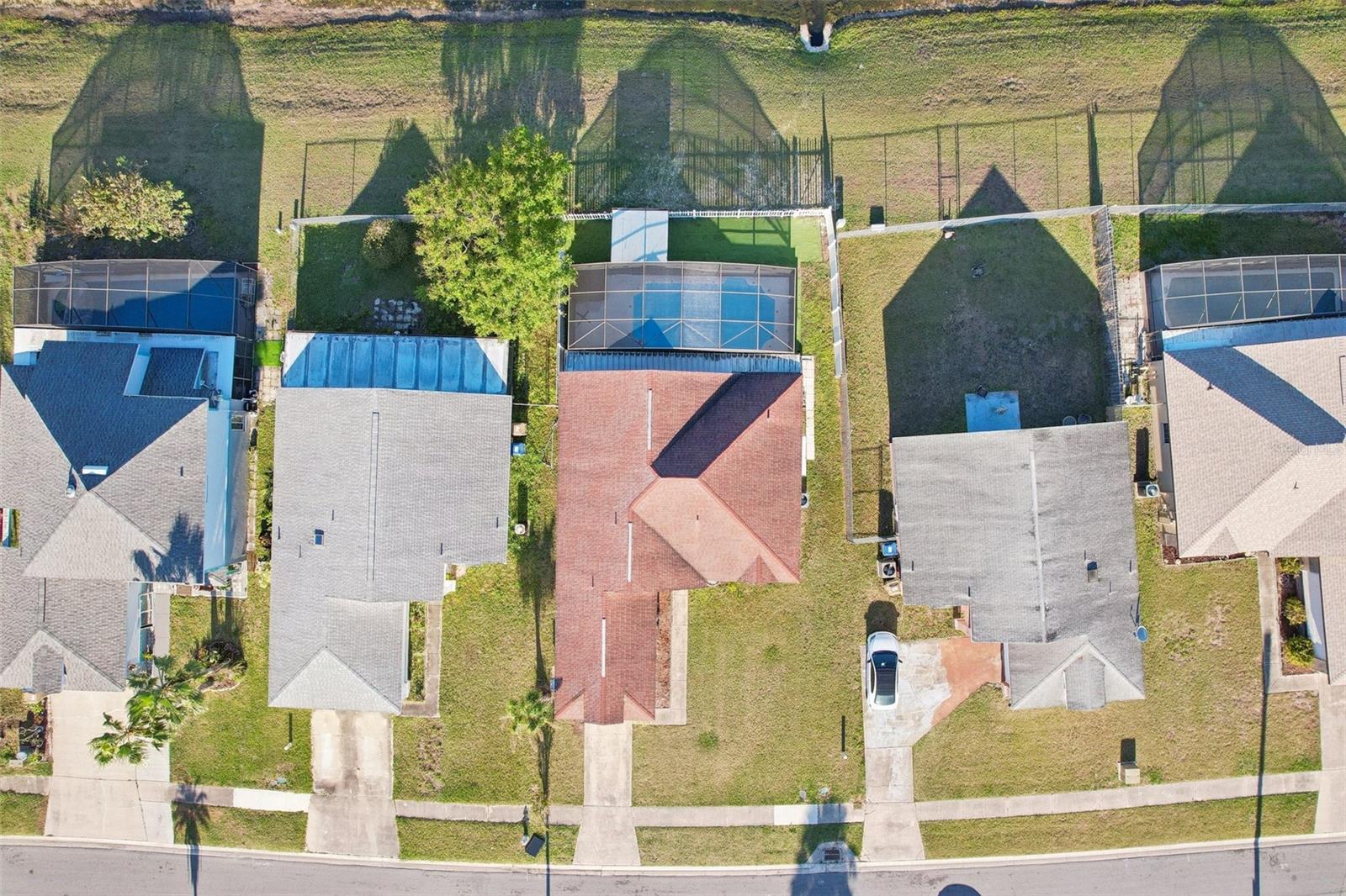 Image 40 of 54 For 118 Pinewood Circle