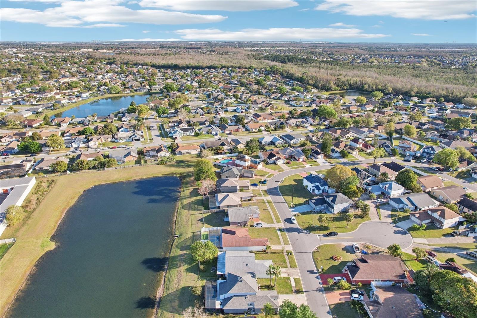 Image 47 of 54 For 118 Pinewood Circle