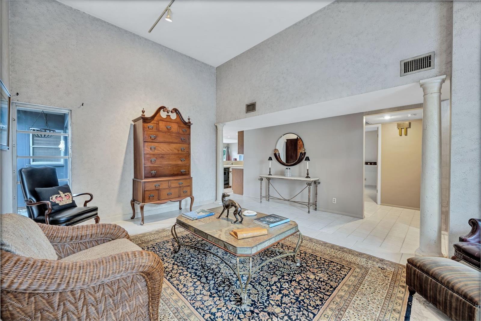 Image 5 of 18 For 1760 Greenwich Avenue