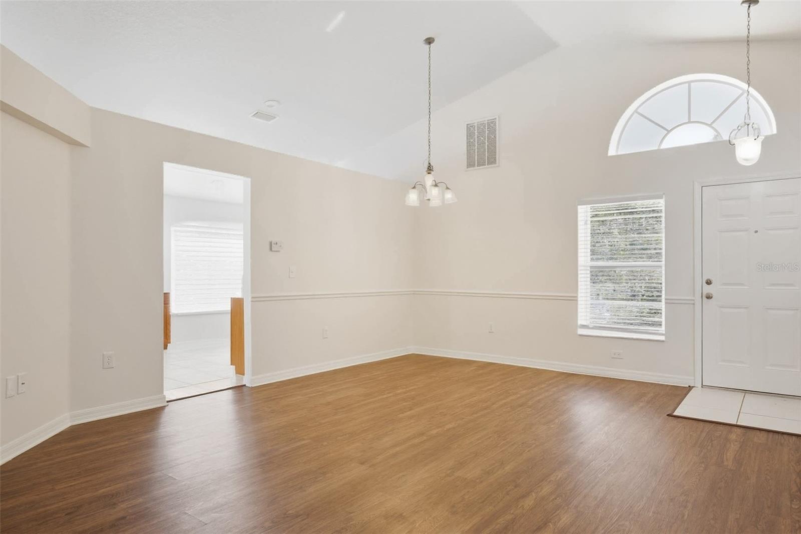 Image 10 of 36 For 1004 Cristelle Jean Drive