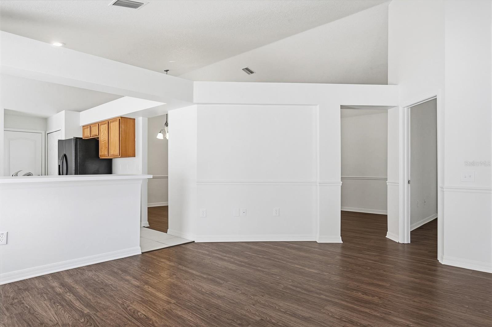 Image 12 of 36 For 1004 Cristelle Jean Drive