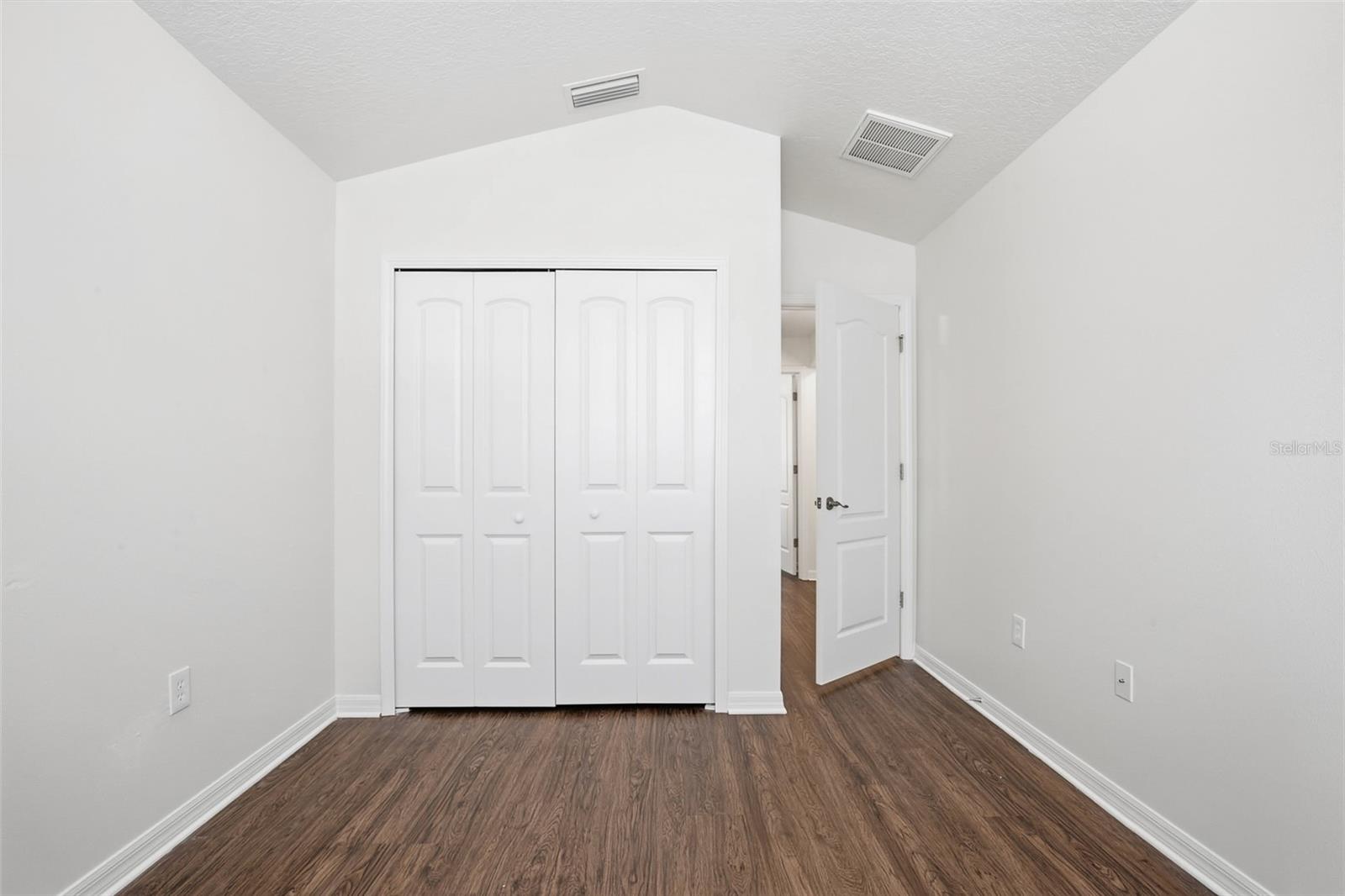 Image 24 of 36 For 1004 Cristelle Jean Drive