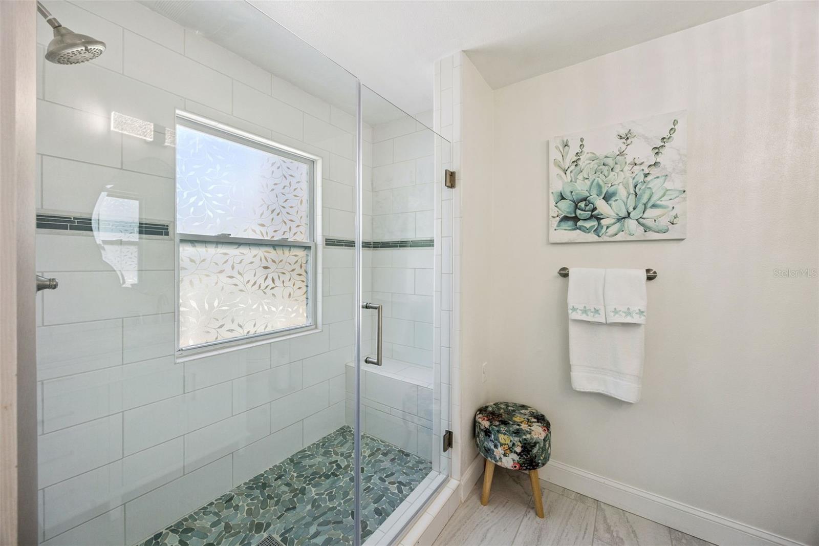 Image 23 of 35 For 464 Harvest Oak Court