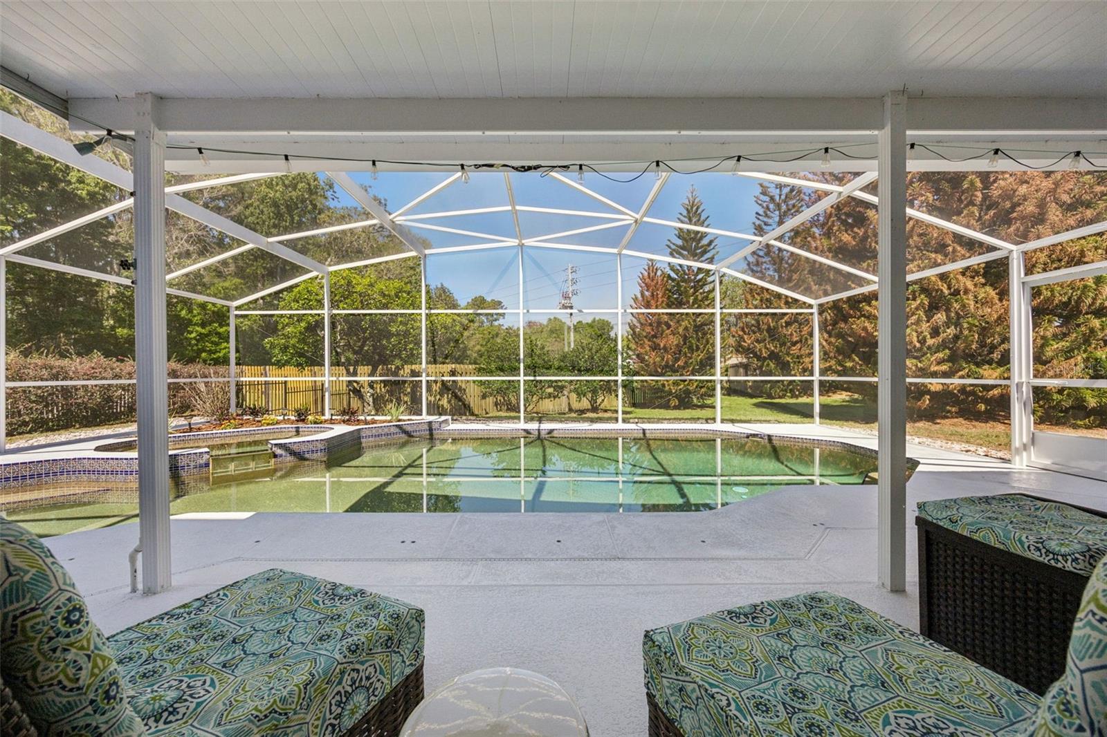 Image 28 of 35 For 464 Harvest Oak Court