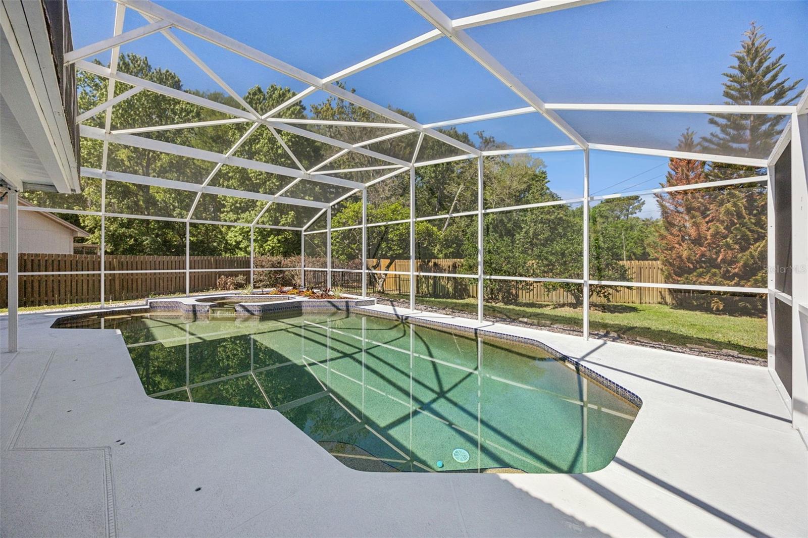 Image 31 of 35 For 464 Harvest Oak Court