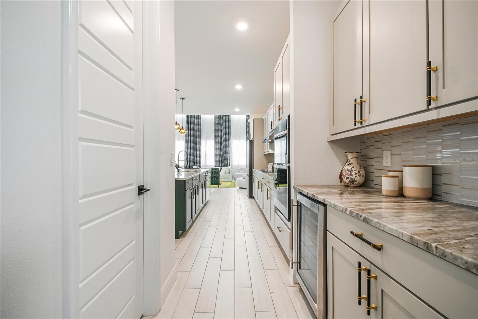 Image 21 of 79 For 2197 Gold Dust Drive