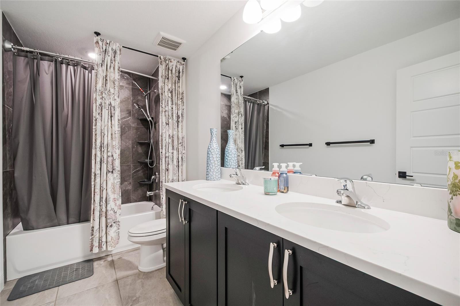 Image 36 of 79 For 2197 Gold Dust Drive