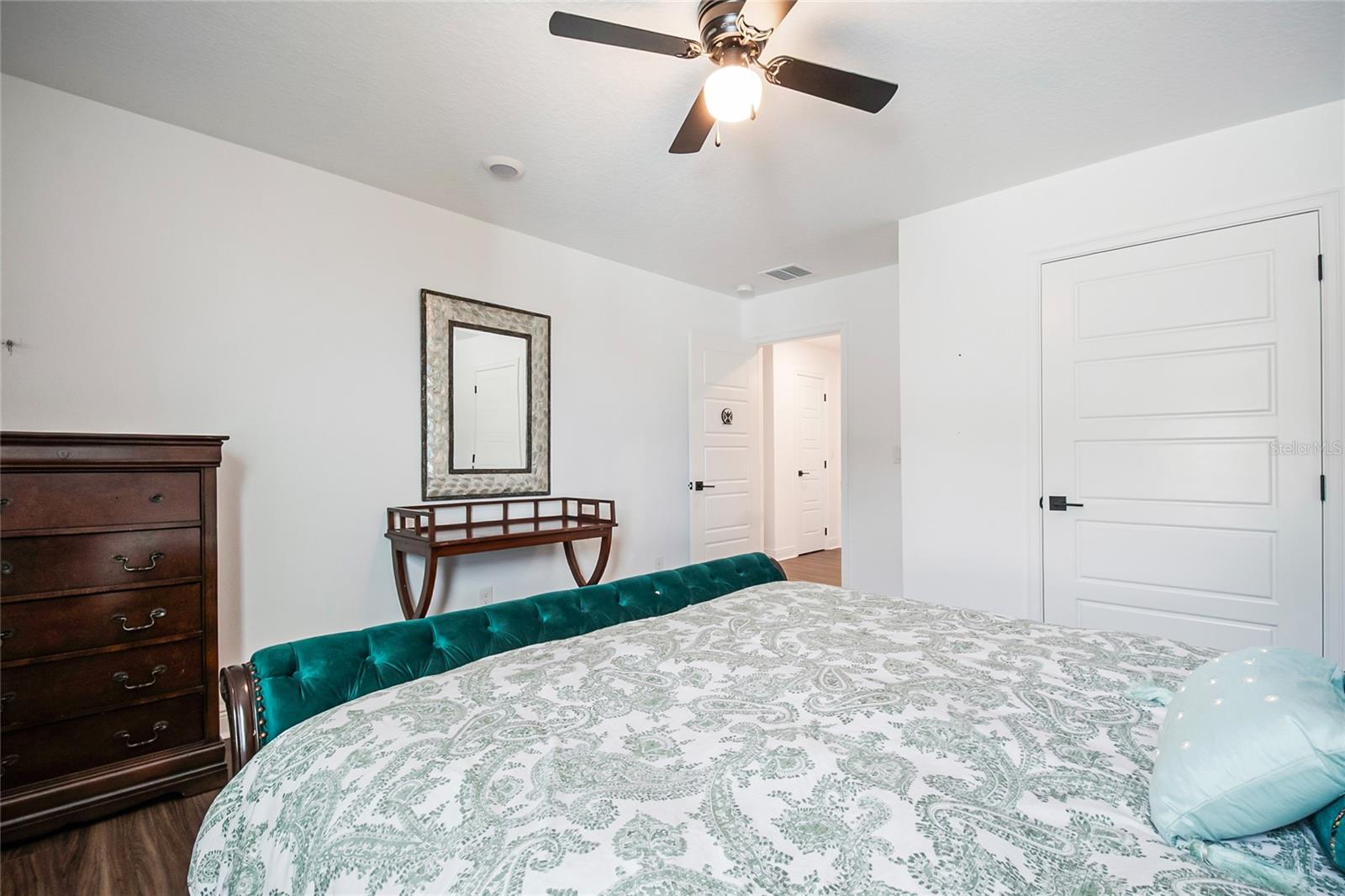 Image 44 of 79 For 2197 Gold Dust Drive