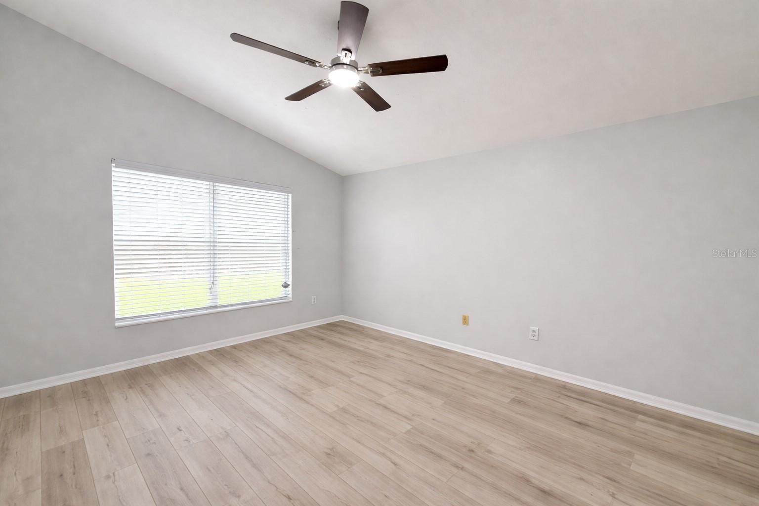 Image 9 of 11 For 2992 Joseph Circle