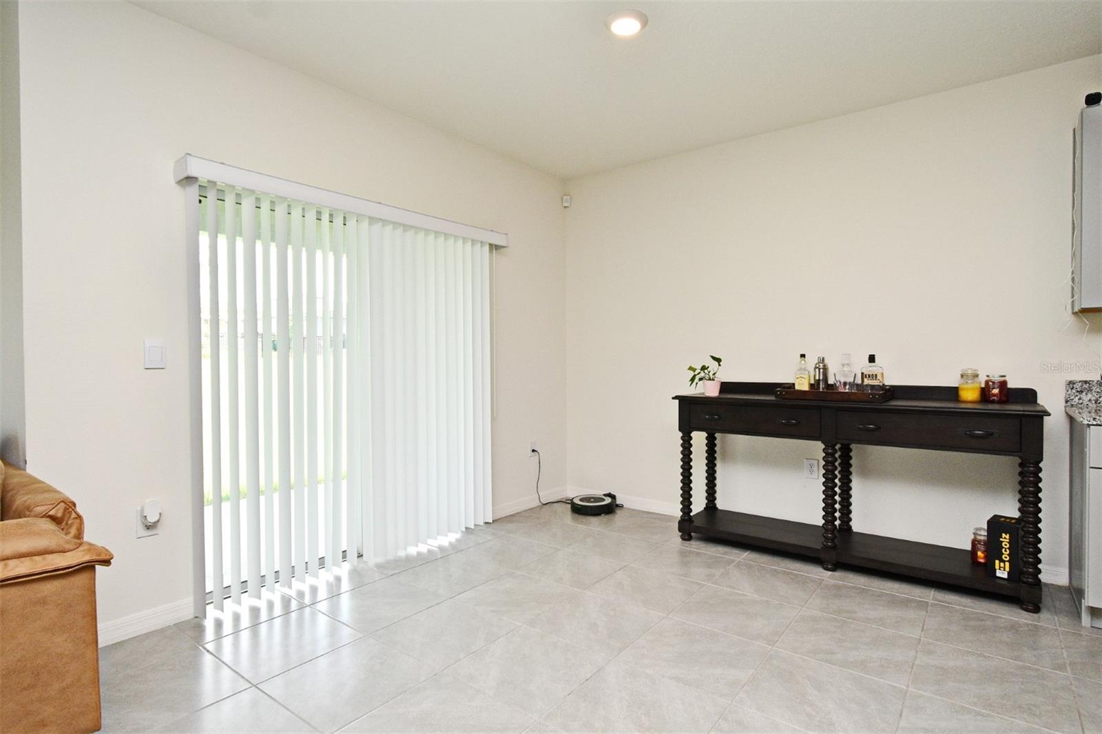 Image 6 of 47 For 440 Baroness Way