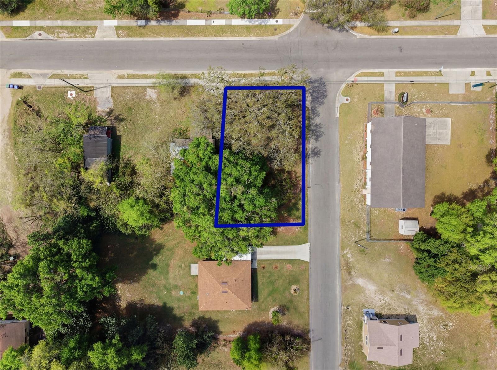 Image 16 of 18 For 1301 Central Avenue