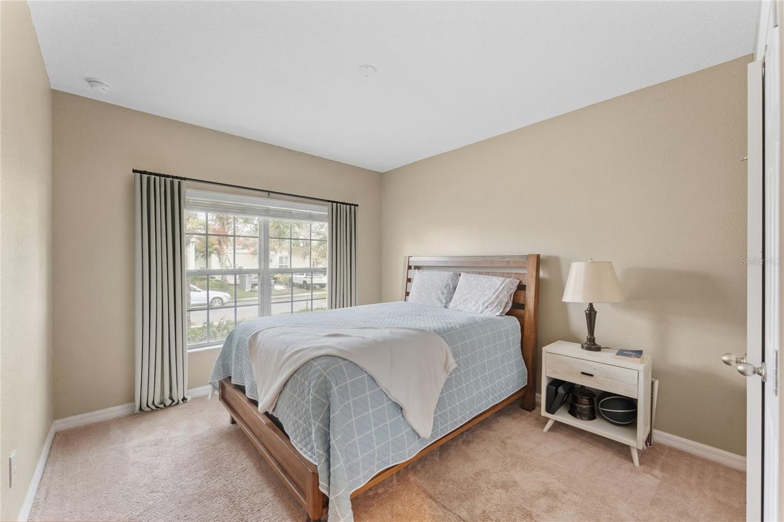 Image 17 of 38 For 132 Andalusia Loop