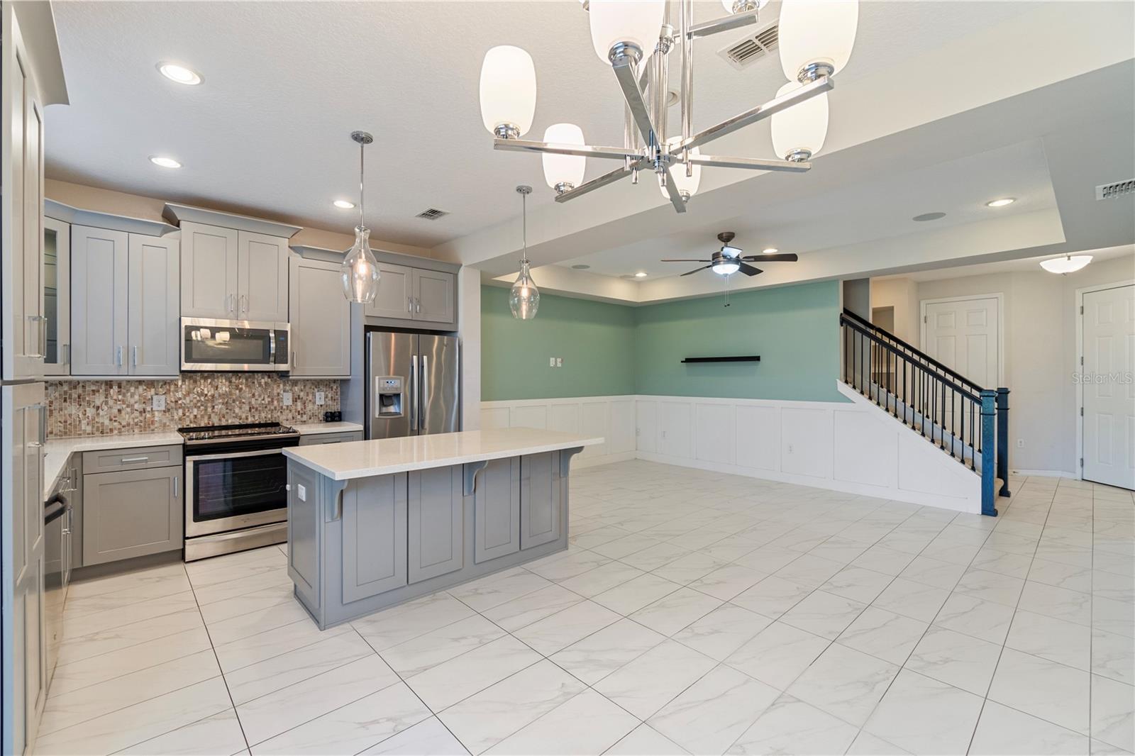 Image 4 of 29 For 3815 Brighton Park Circle