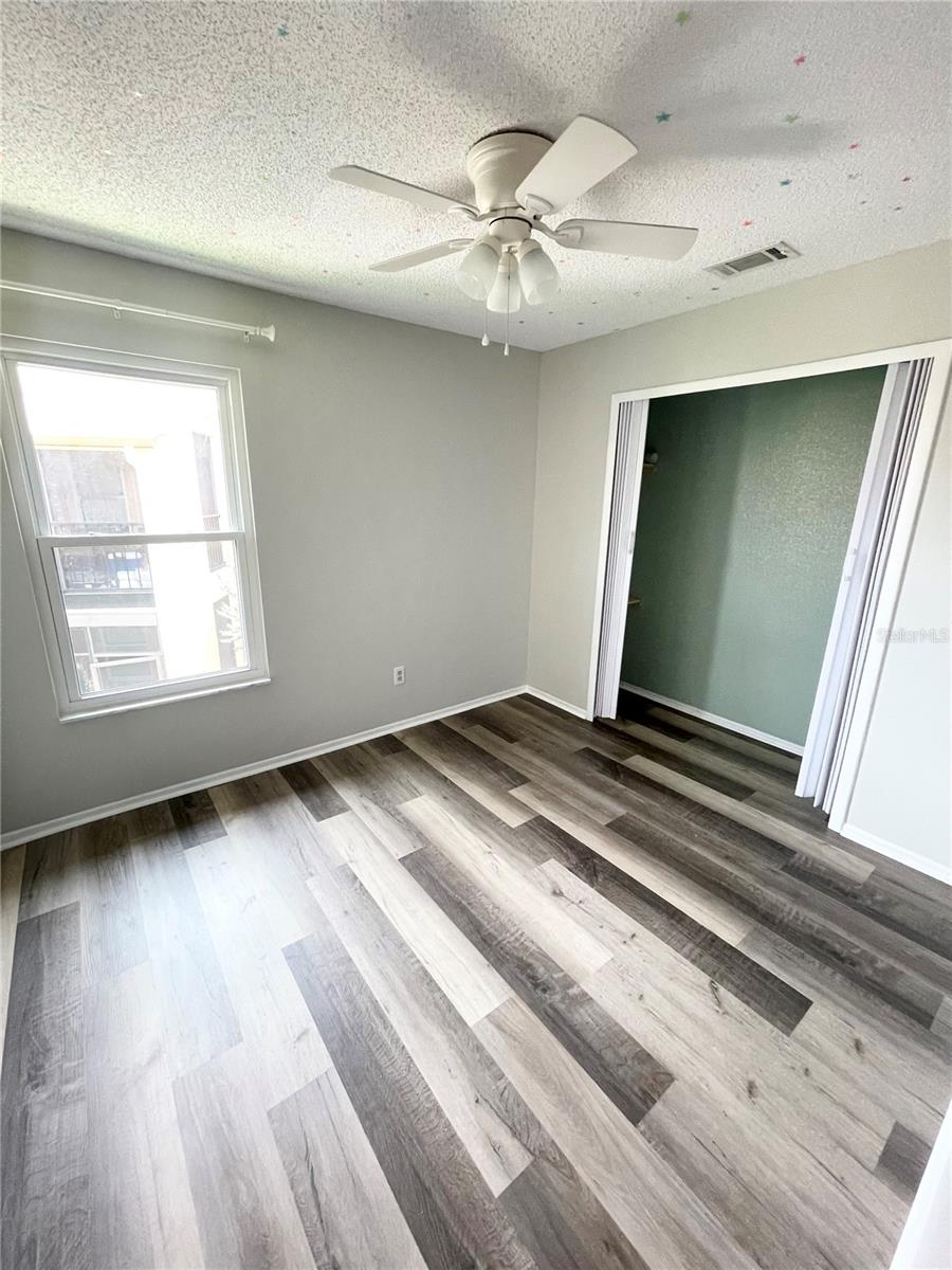 Image 11 of 15 For 4854 Semoran Boulevard 2205