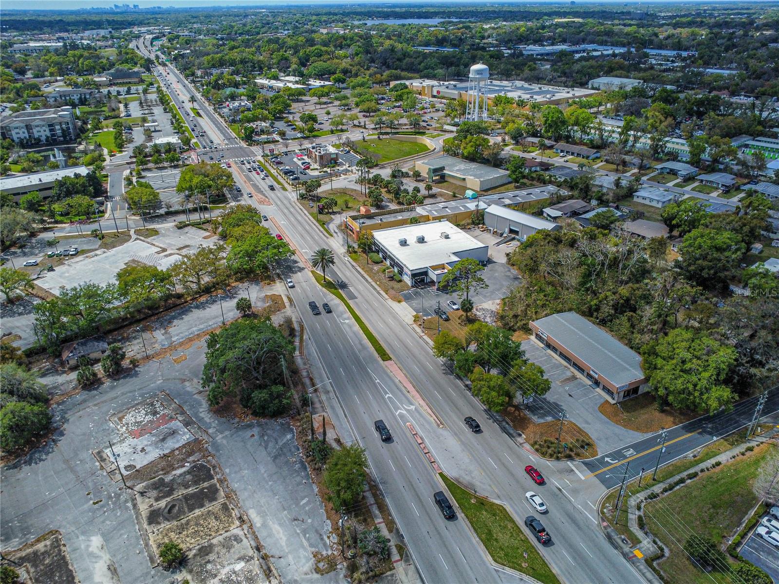 Image 12 of 28 For 82 Concord Drive