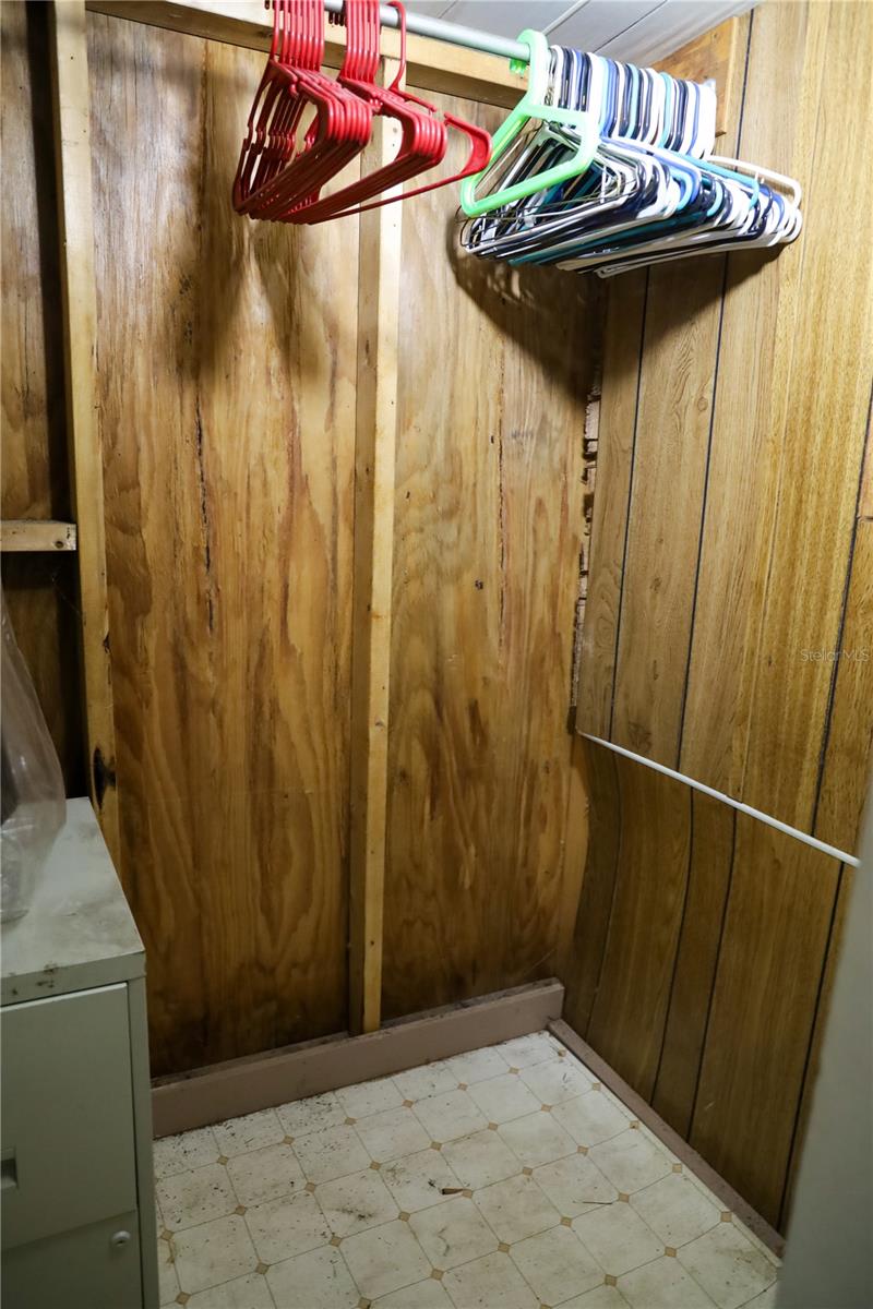 Image 24 of 28 For 82 Concord Drive