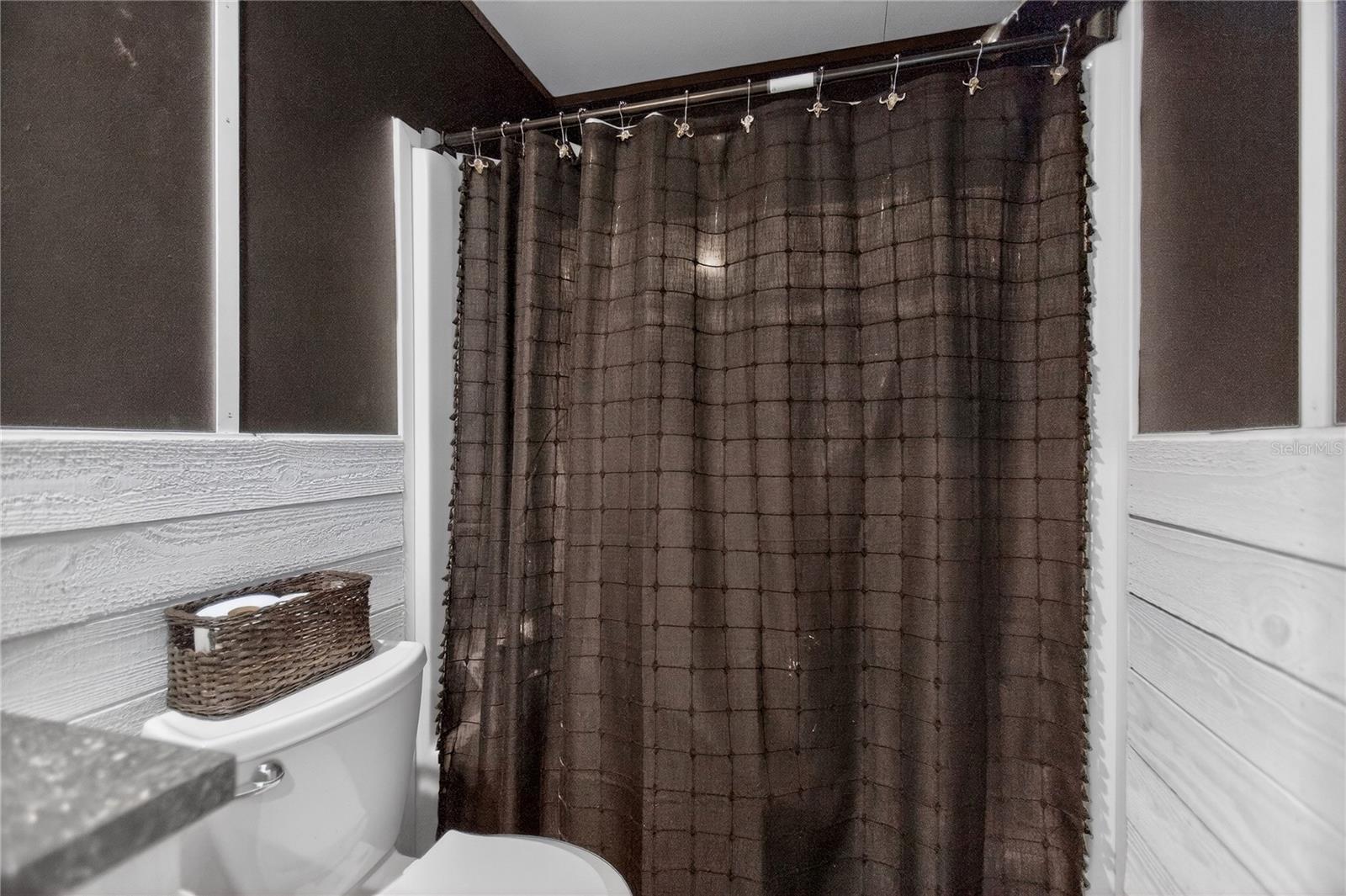 Image 13 of 18 For 2857 Hickory Street