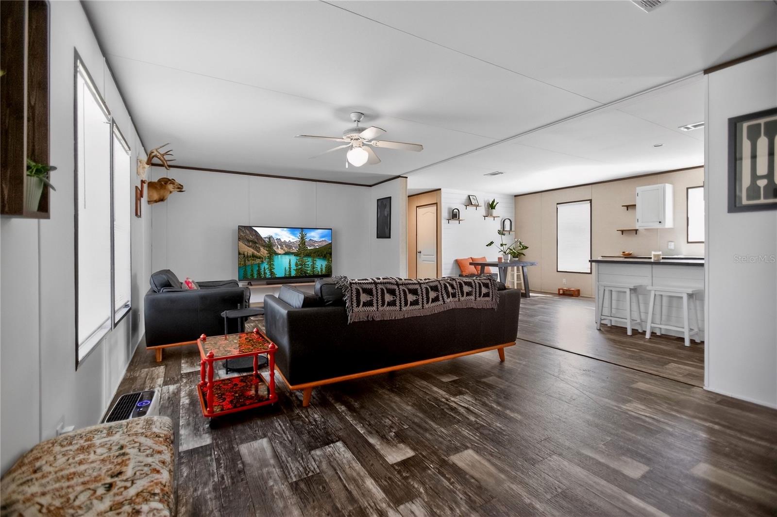 Image 2 of 18 For 2857 Hickory Street