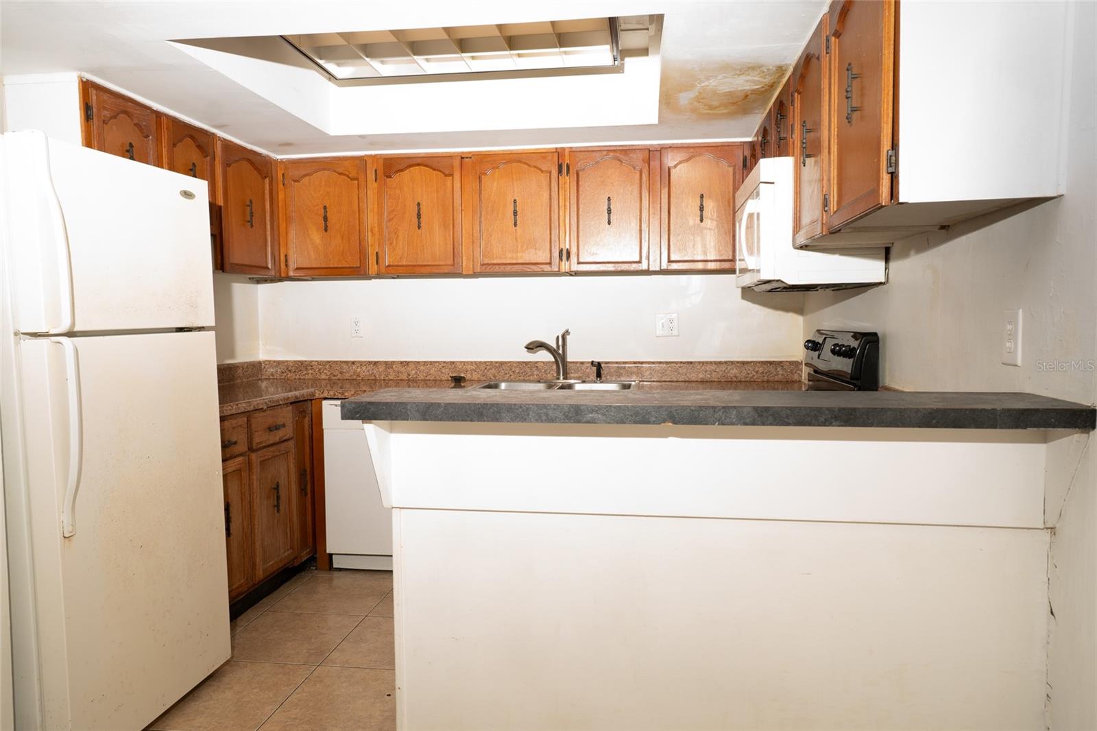 Image 6 of 19 For 1902 Honour Road 22