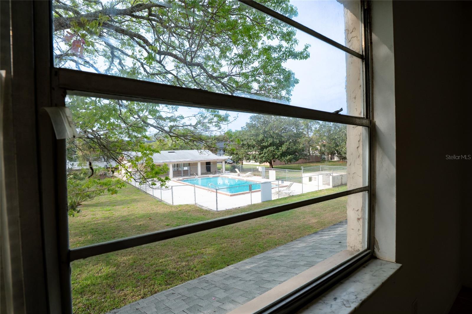 Image 9 of 19 For 1902 Honour Road 22