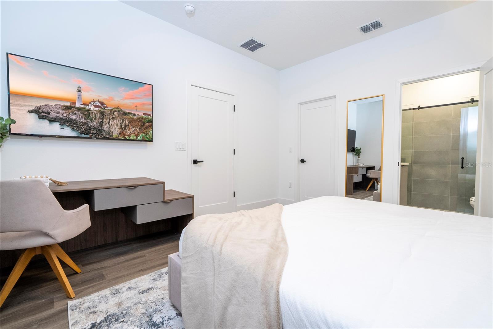 Image 27 of 55 For 2583 Santorini Drive