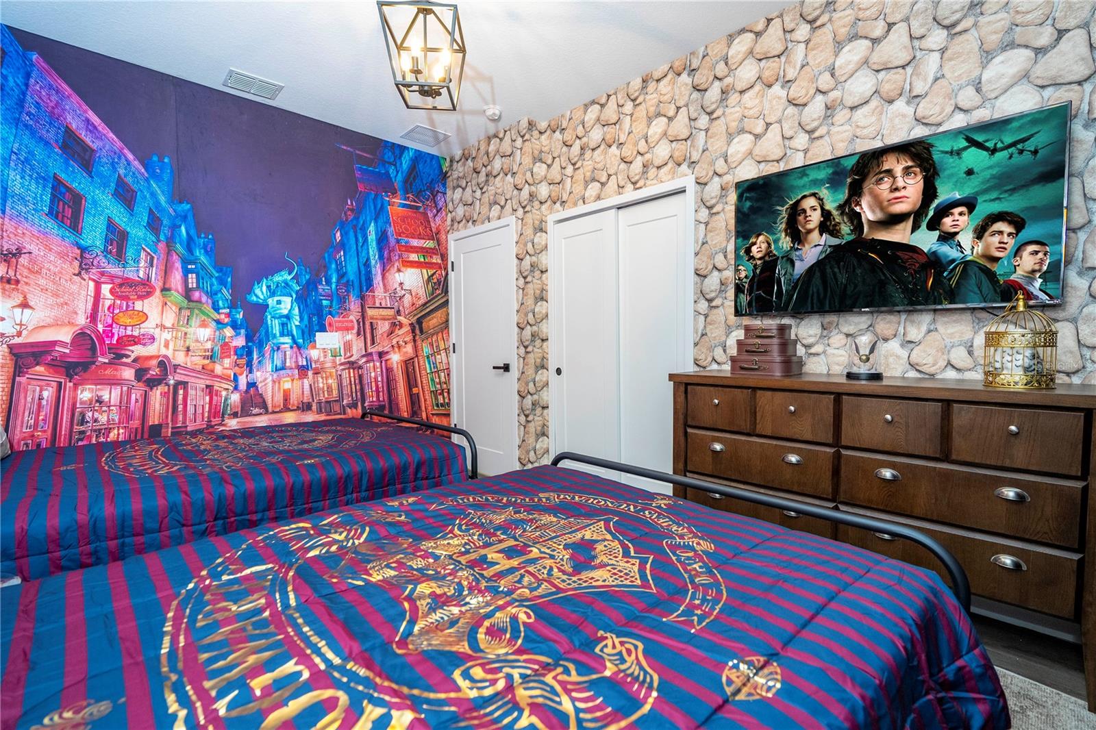 Image 36 of 55 For 2583 Santorini Drive