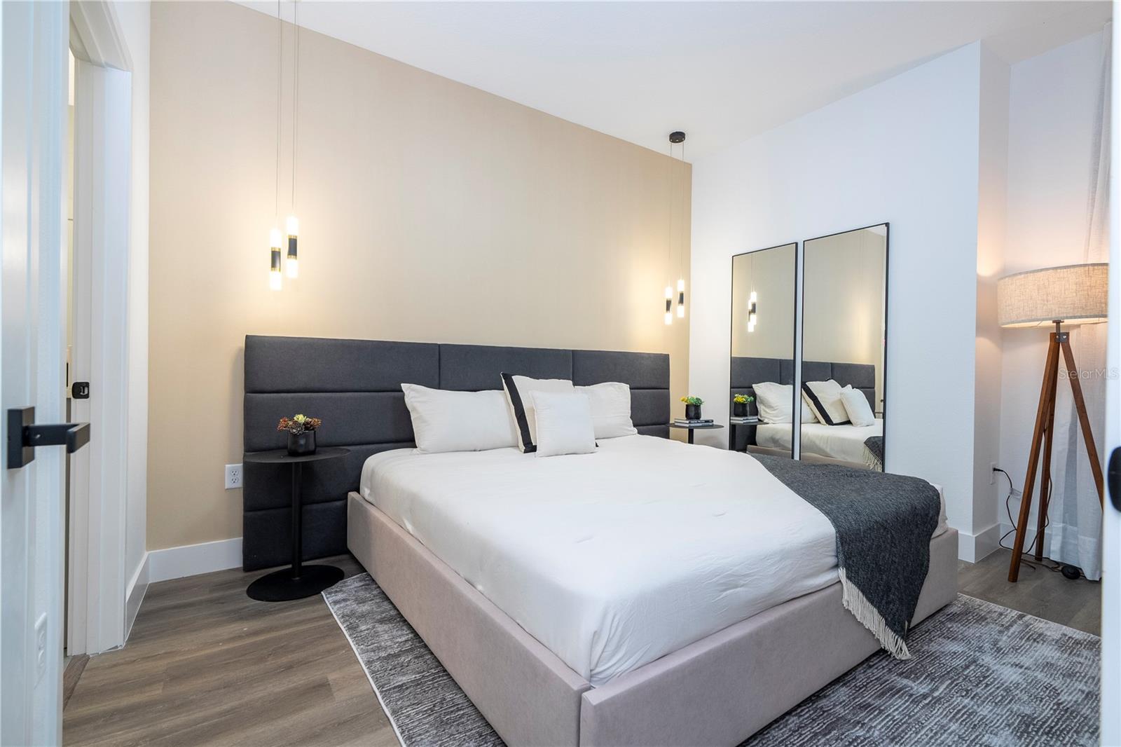 Image 50 of 55 For 2583 Santorini Drive