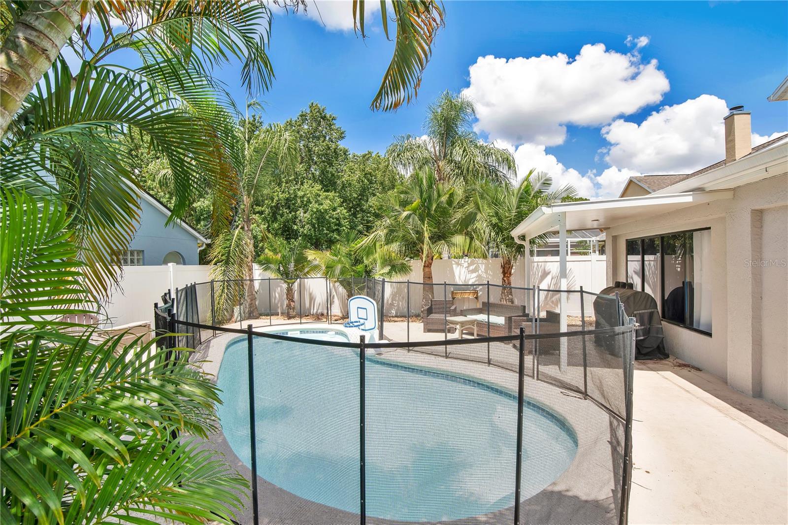 Image 30 of 33 For 13691 Crystal River Drive