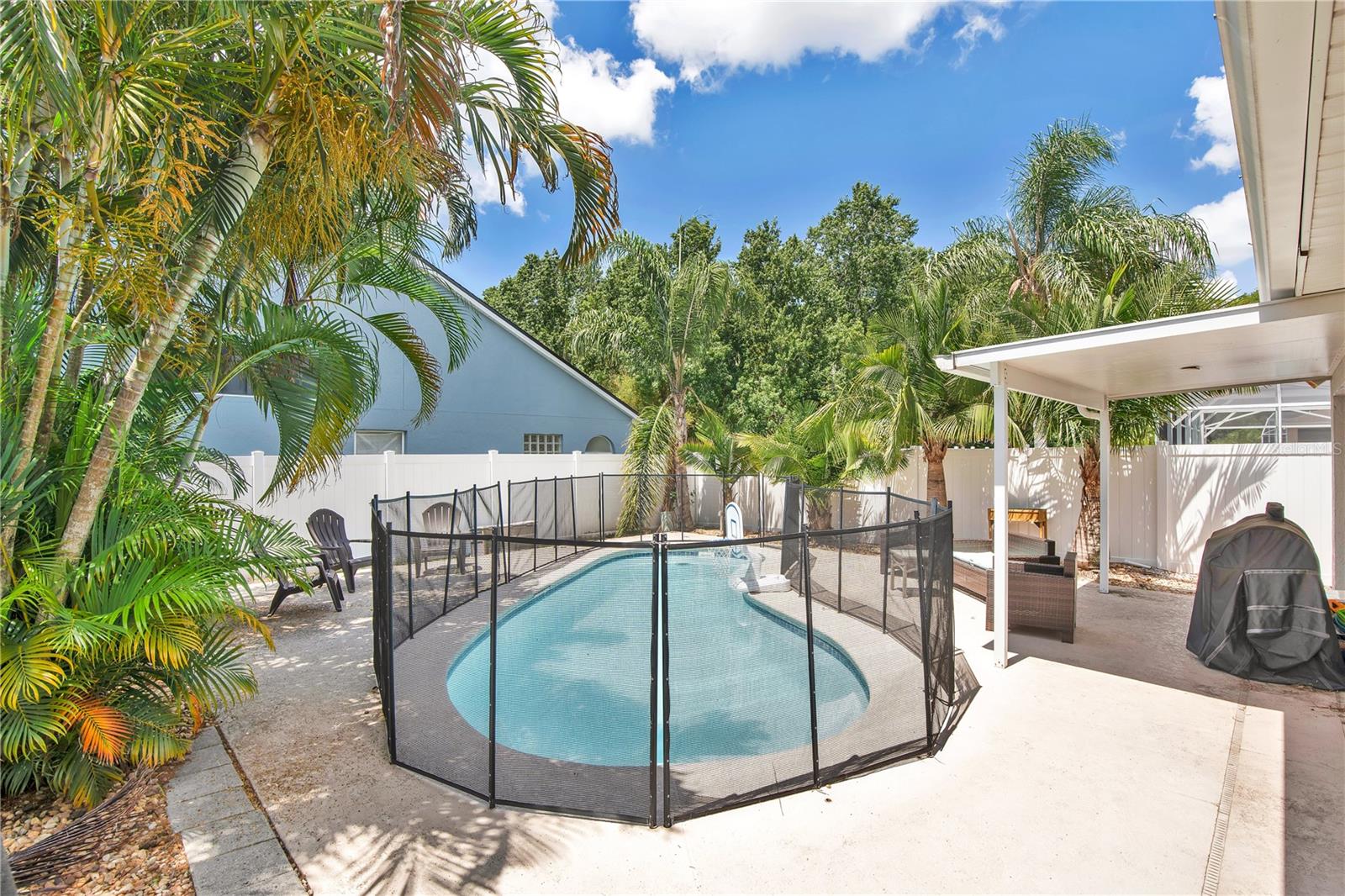 Image 31 of 33 For 13691 Crystal River Drive