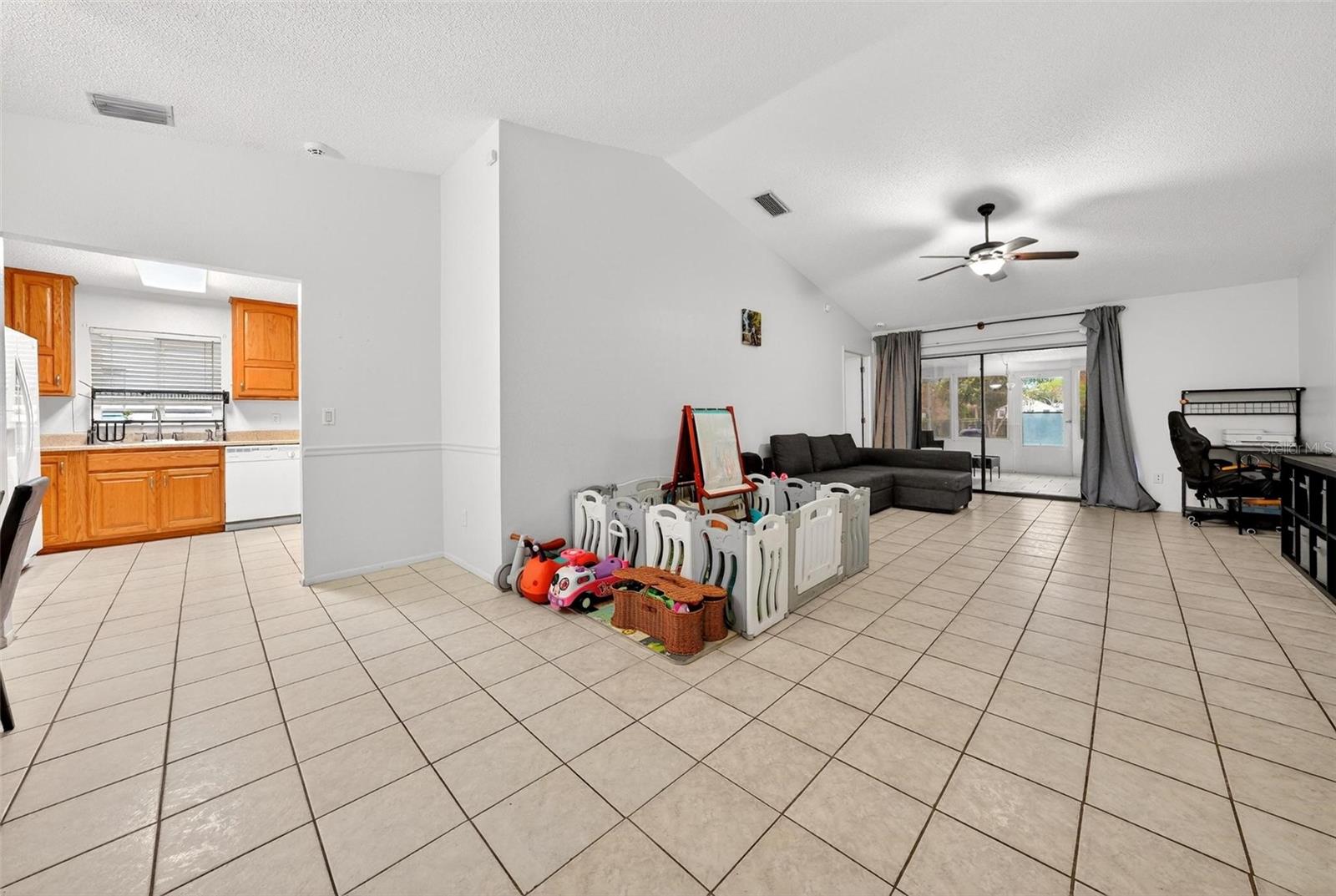 Image 16 of 55 For 5107 Deer Creek Drive