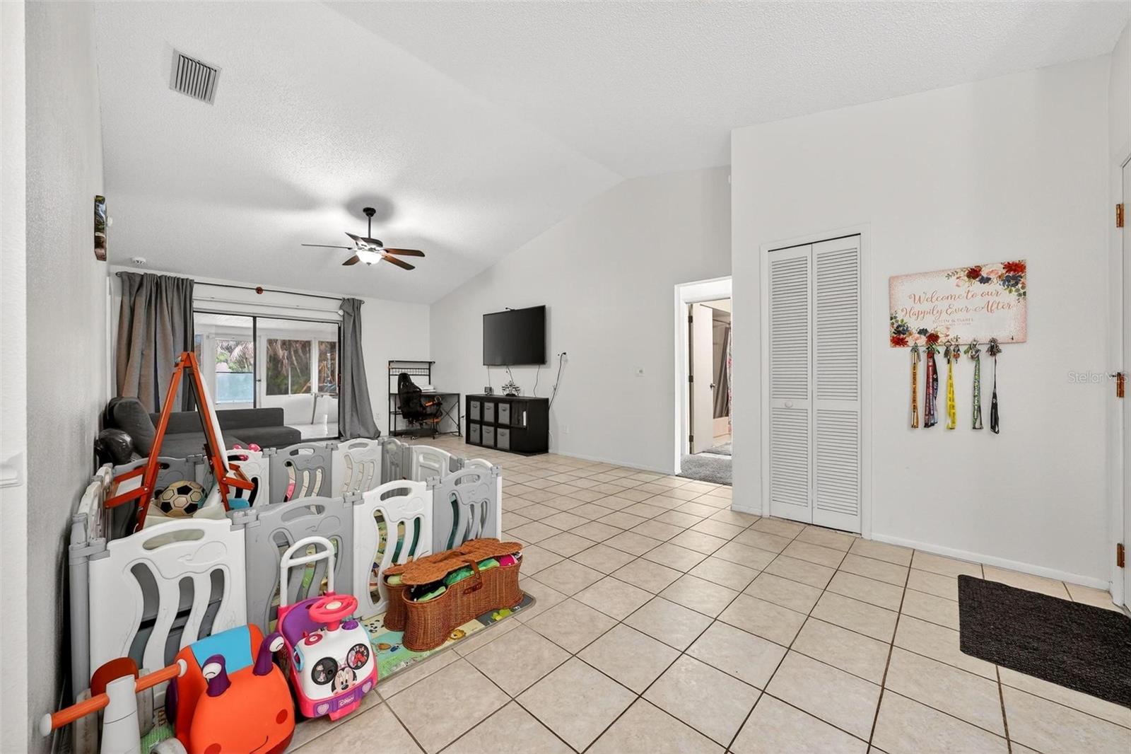 Image 17 of 55 For 5107 Deer Creek Drive