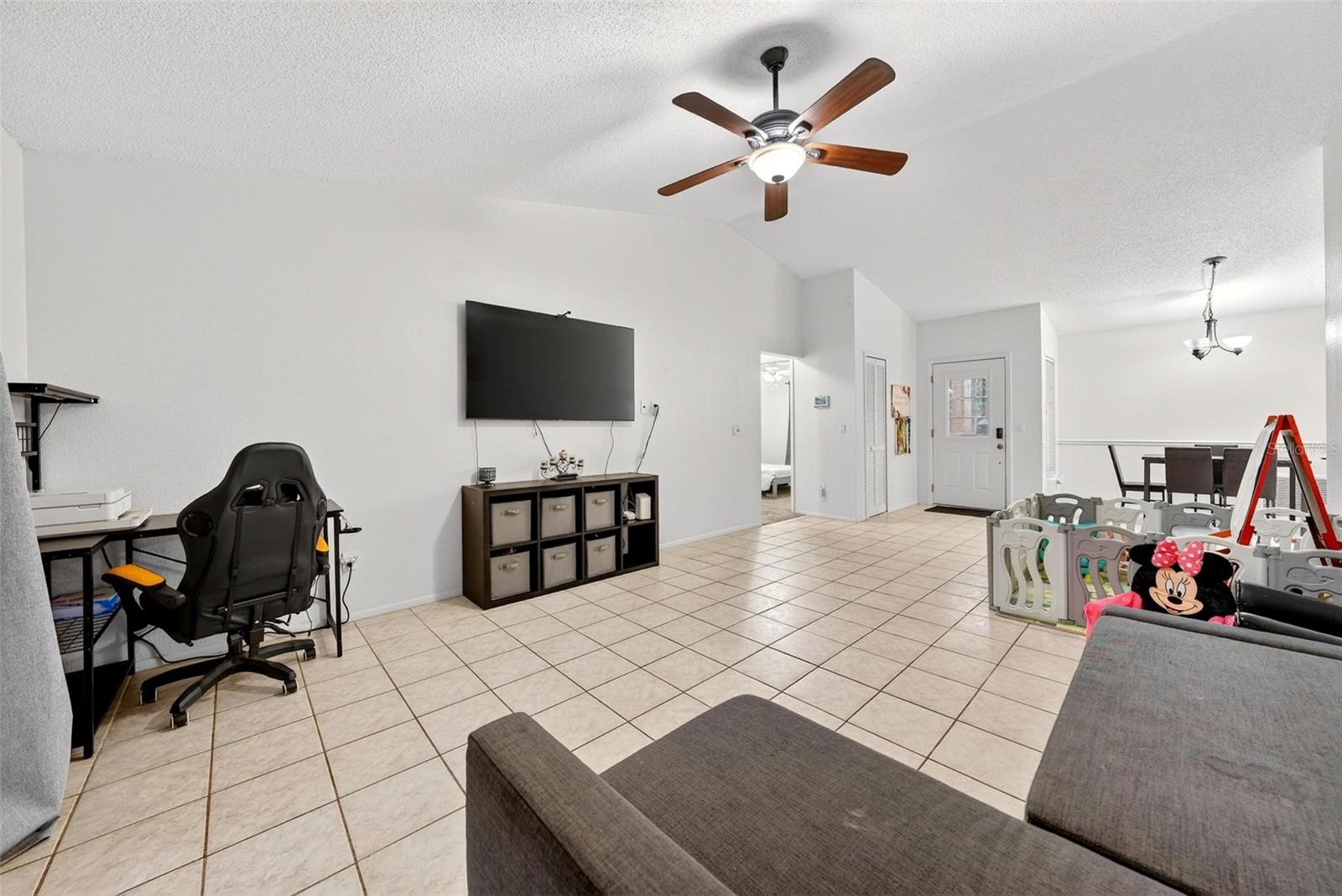 Image 26 of 55 For 5107 Deer Creek Drive