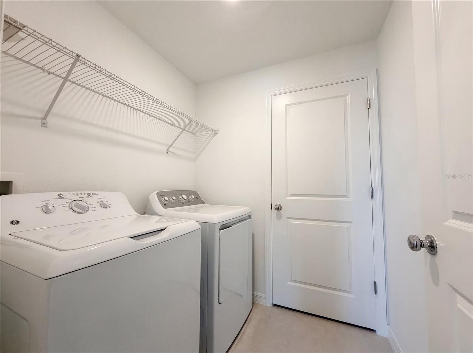 Image 17 of 31 For 9423 Gulf Shore Terrace