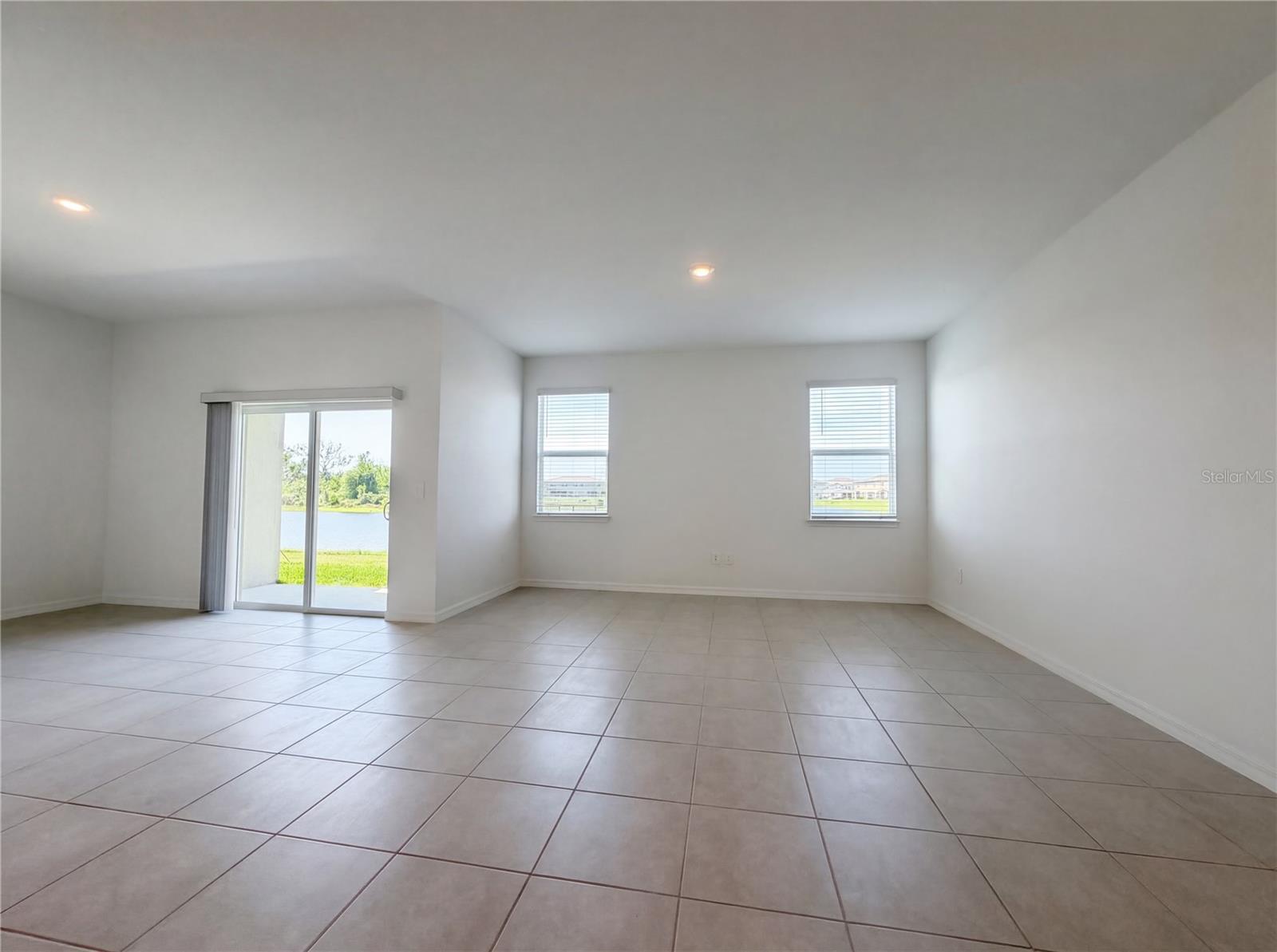 Image 9 of 31 For 9423 Gulf Shore Terrace