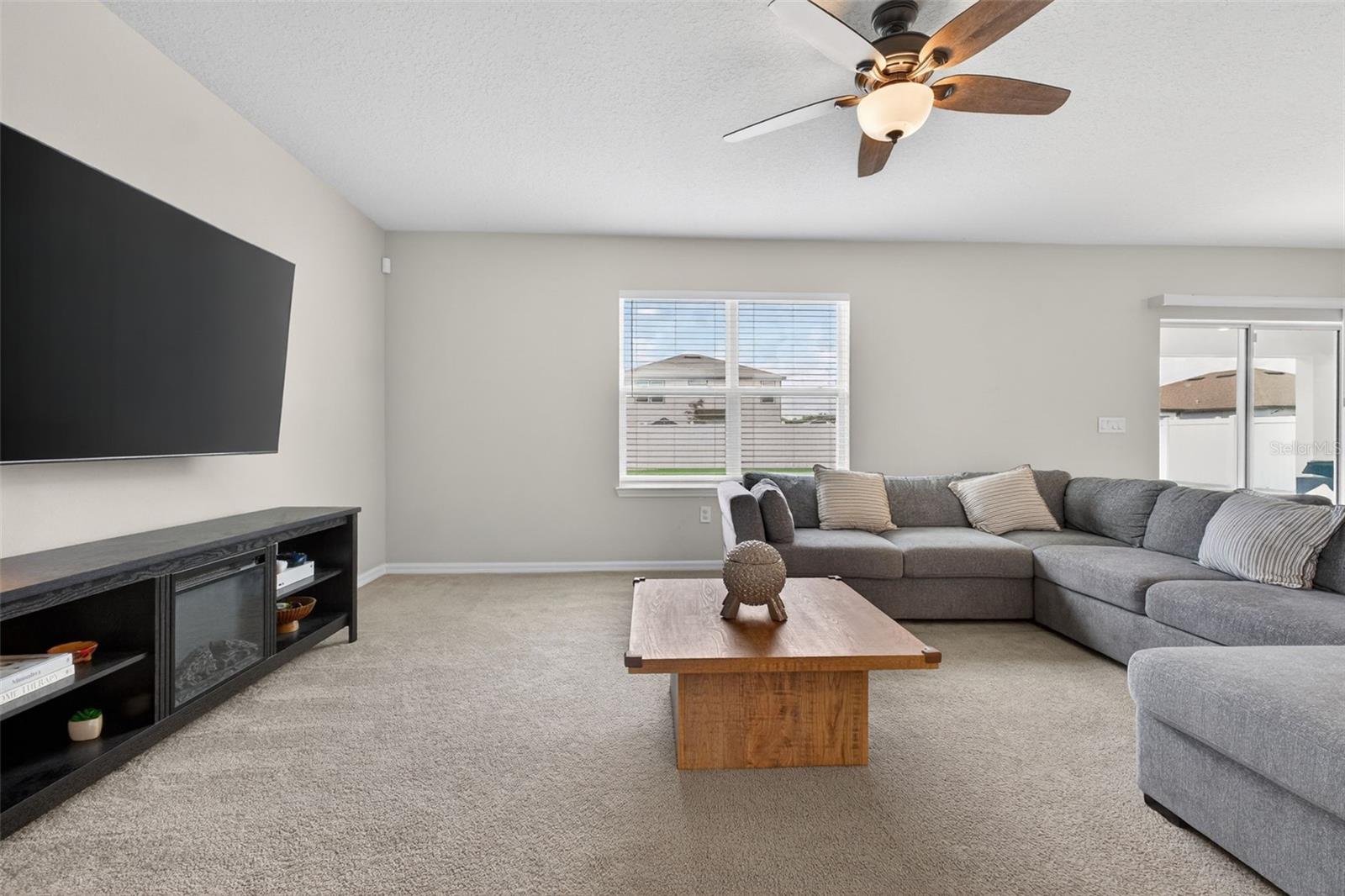 Image 15 of 72 For 1117 Michelangelo Lane