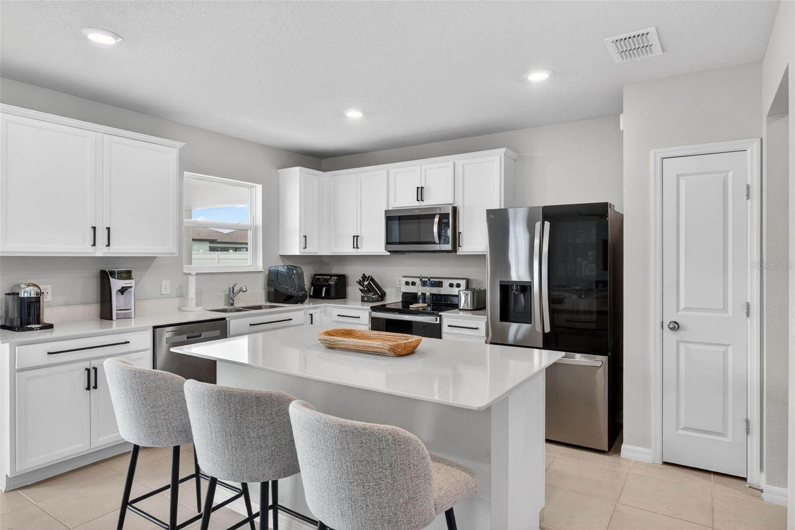 Image 17 of 72 For 1117 Michelangelo Lane