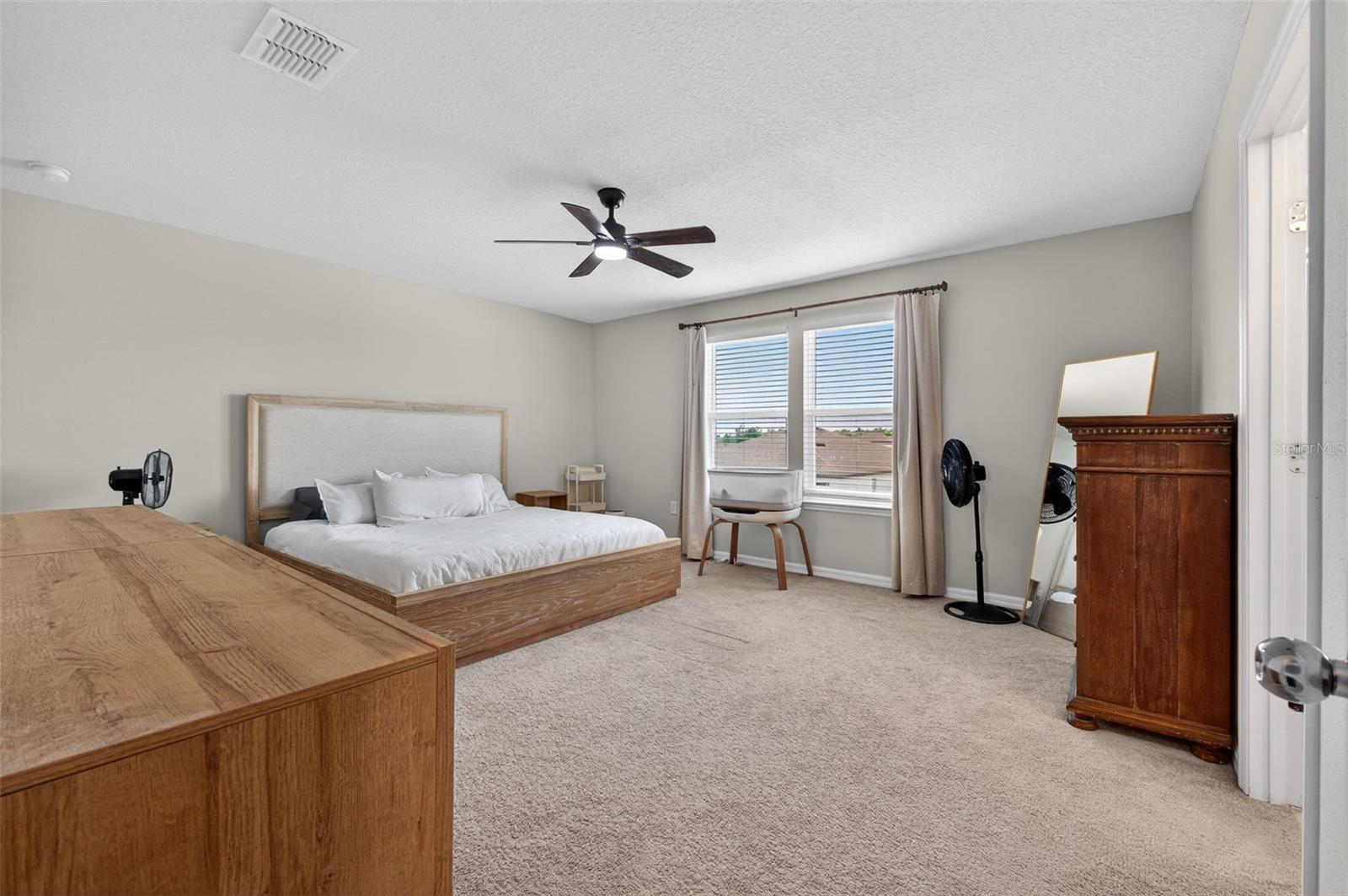 Image 26 of 72 For 1117 Michelangelo Lane