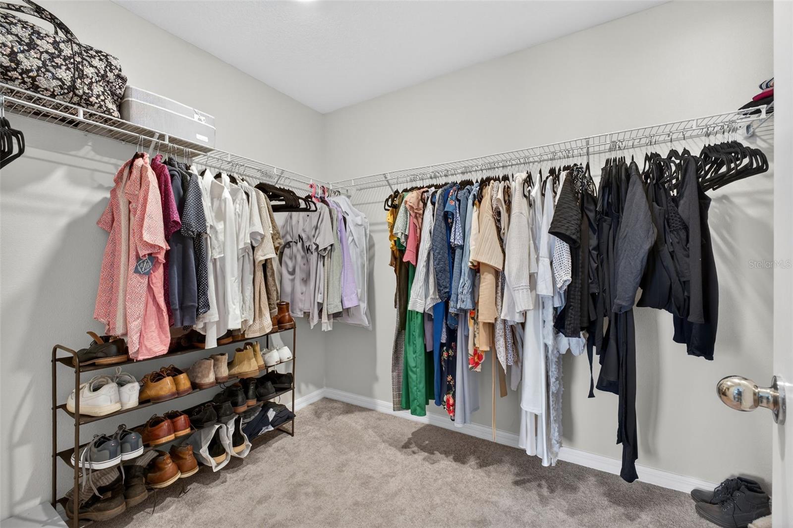 Image 34 of 72 For 1117 Michelangelo Lane