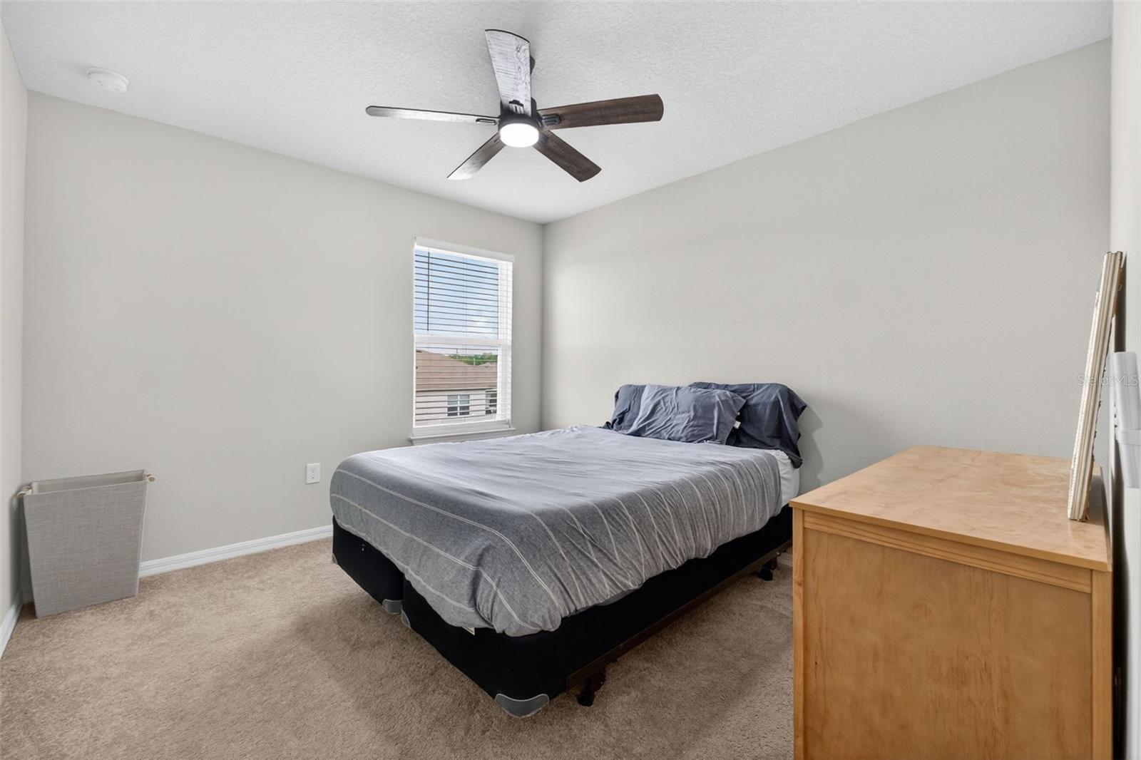 Image 35 of 72 For 1117 Michelangelo Lane