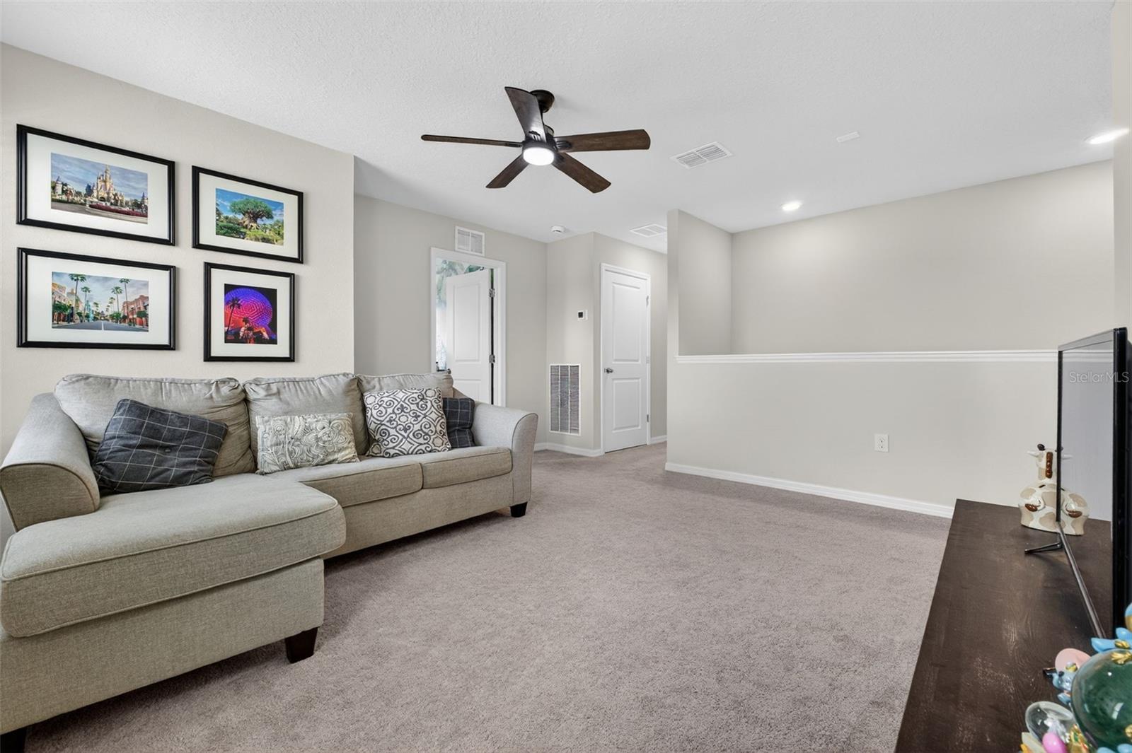 Image 45 of 72 For 1117 Michelangelo Lane