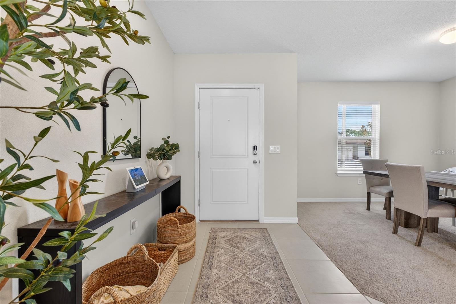 Image 5 of 72 For 1117 Michelangelo Lane