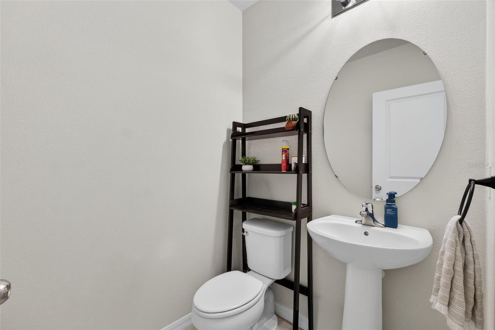 Image 50 of 72 For 1117 Michelangelo Lane