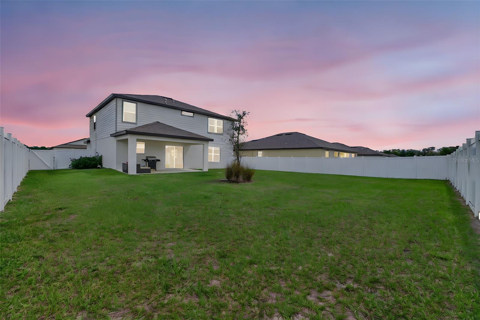 Image 55 of 72 For 1117 Michelangelo Lane