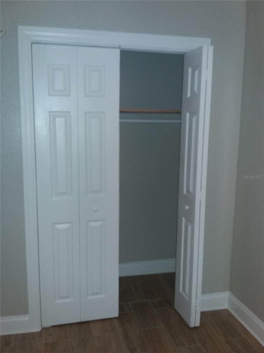 Image 9 of 18 For 1710 Washington Avenue 01